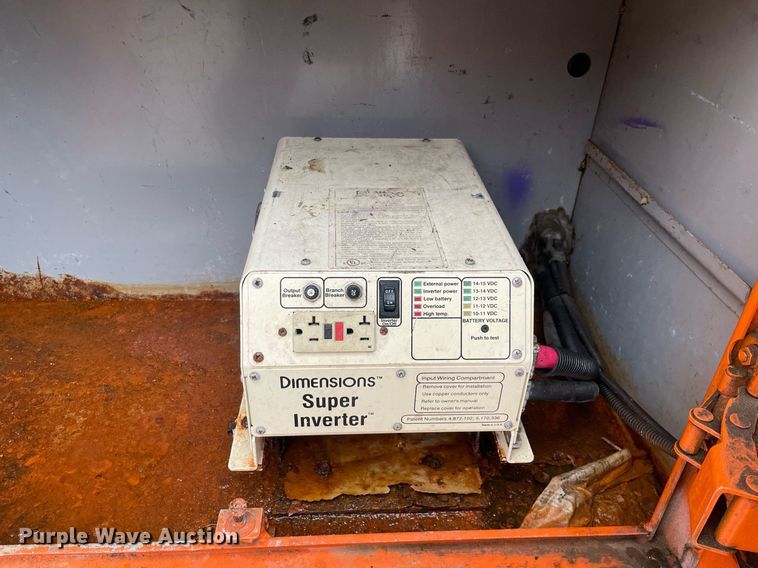 image for item MA9844 2008 Freightliner Business Class M2  bucket truck