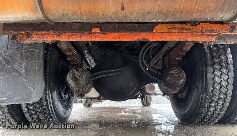 image for item MA9844 2008 Freightliner Business Class M2  bucket truck