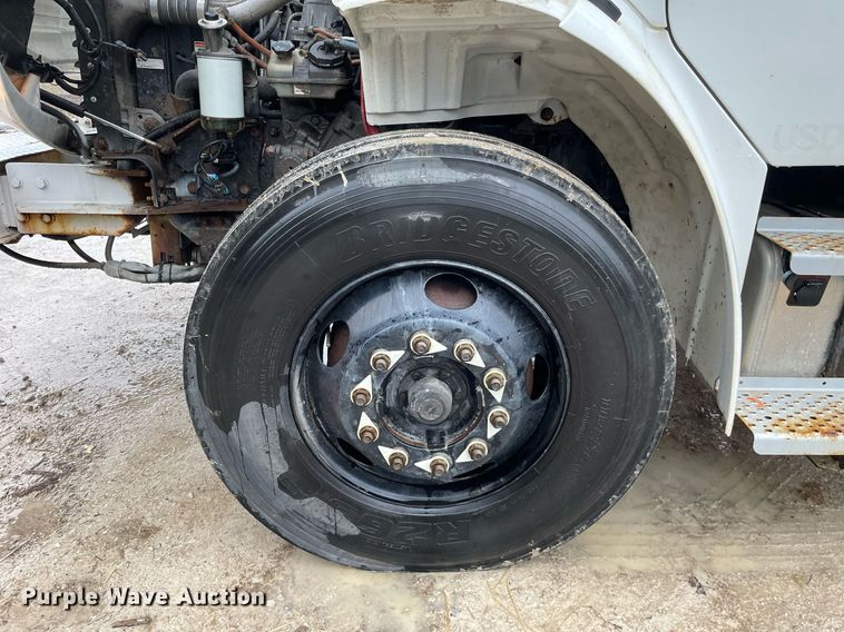 image for item MA9844 2008 Freightliner Business Class M2  bucket truck