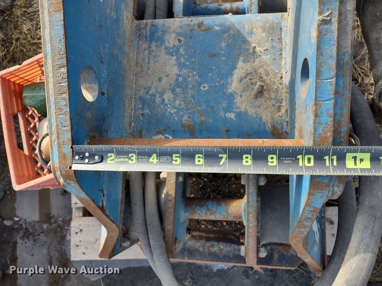 image for item MD9291 Backhoe attachments