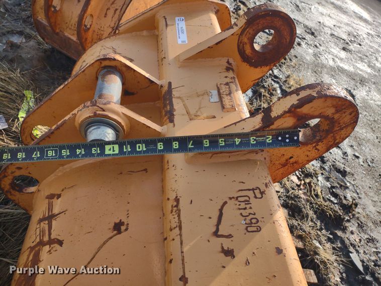 image for item MD9291 Backhoe attachments