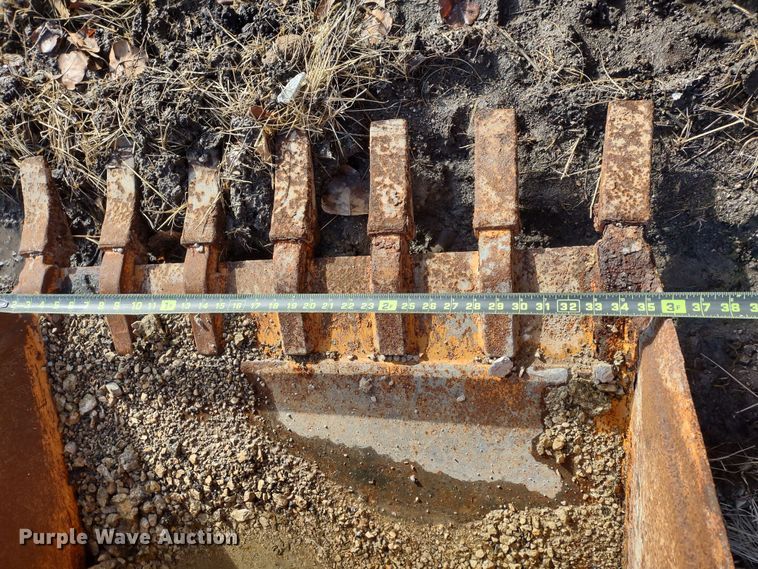 image for item MD9291 Backhoe attachments