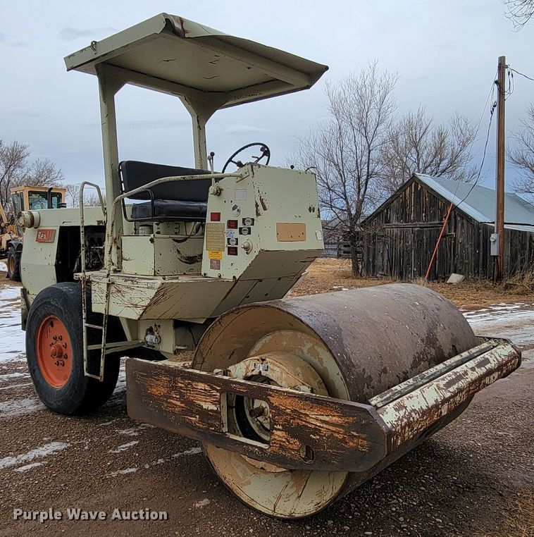 image for item ME9656 Rex SP700  single drum vibratory roller