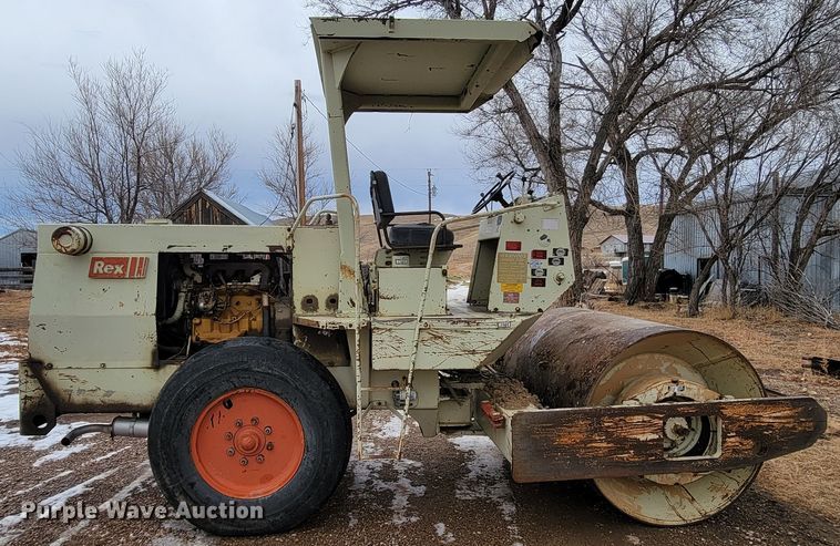 image for item ME9656 Rex SP700  single drum vibratory roller