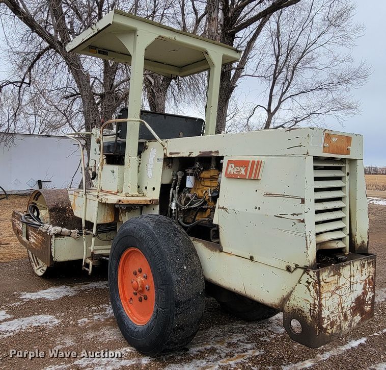 image for item ME9656 Rex SP700  single drum vibratory roller