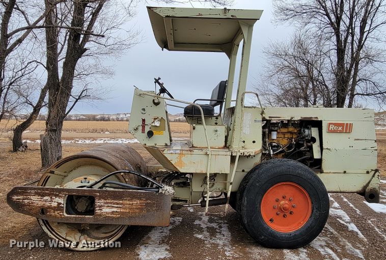 image for item ME9656 Rex SP700  single drum vibratory roller