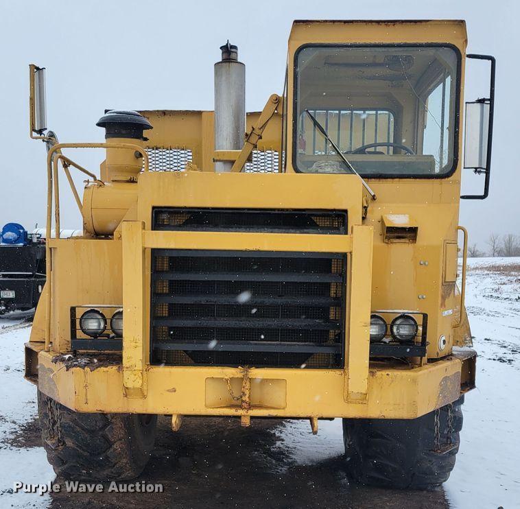 image for item ME9658 Caterpillar D25  haul truck