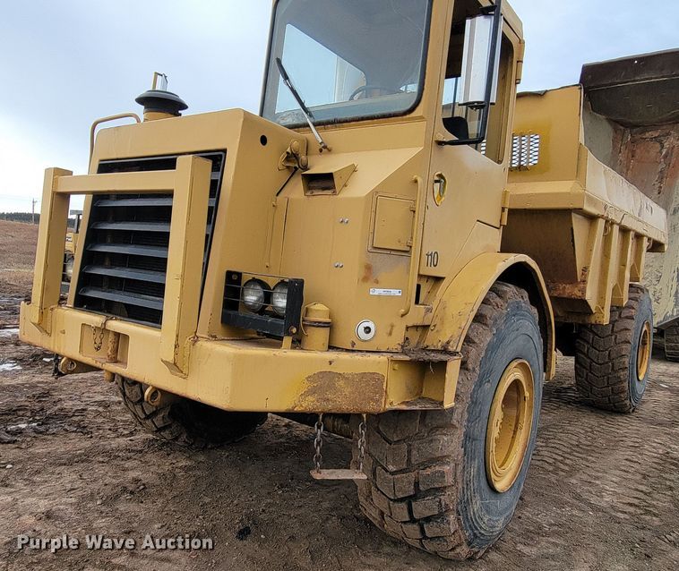 image for item ME9658 Caterpillar D25  haul truck