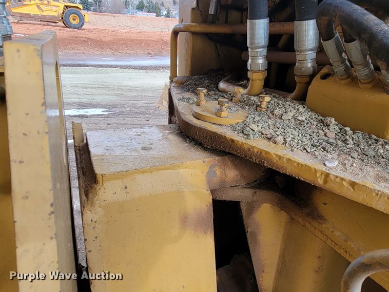 image for item ME9658 Caterpillar D25  haul truck