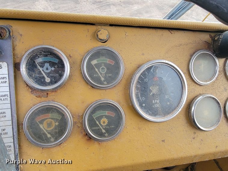 image for item ME9658 Caterpillar D25  haul truck