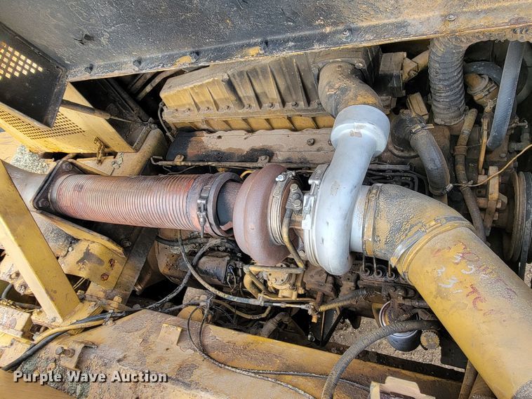 image for item ME9658 Caterpillar D25  haul truck