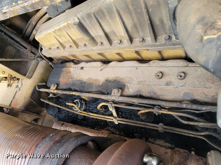 image for item ME9658 Caterpillar D25  haul truck