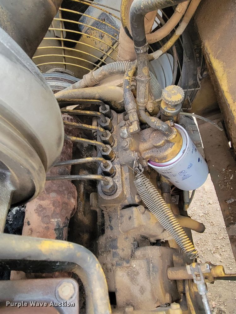 image for item ME9658 Caterpillar D25  haul truck