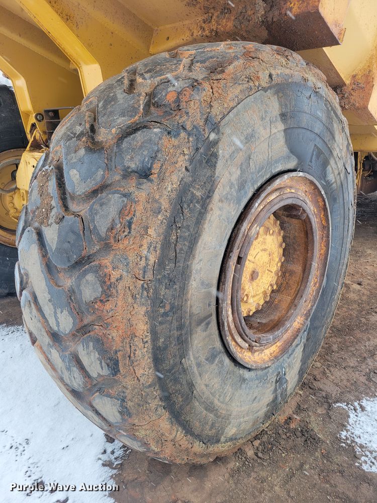 image for item ME9658 Caterpillar D25  haul truck