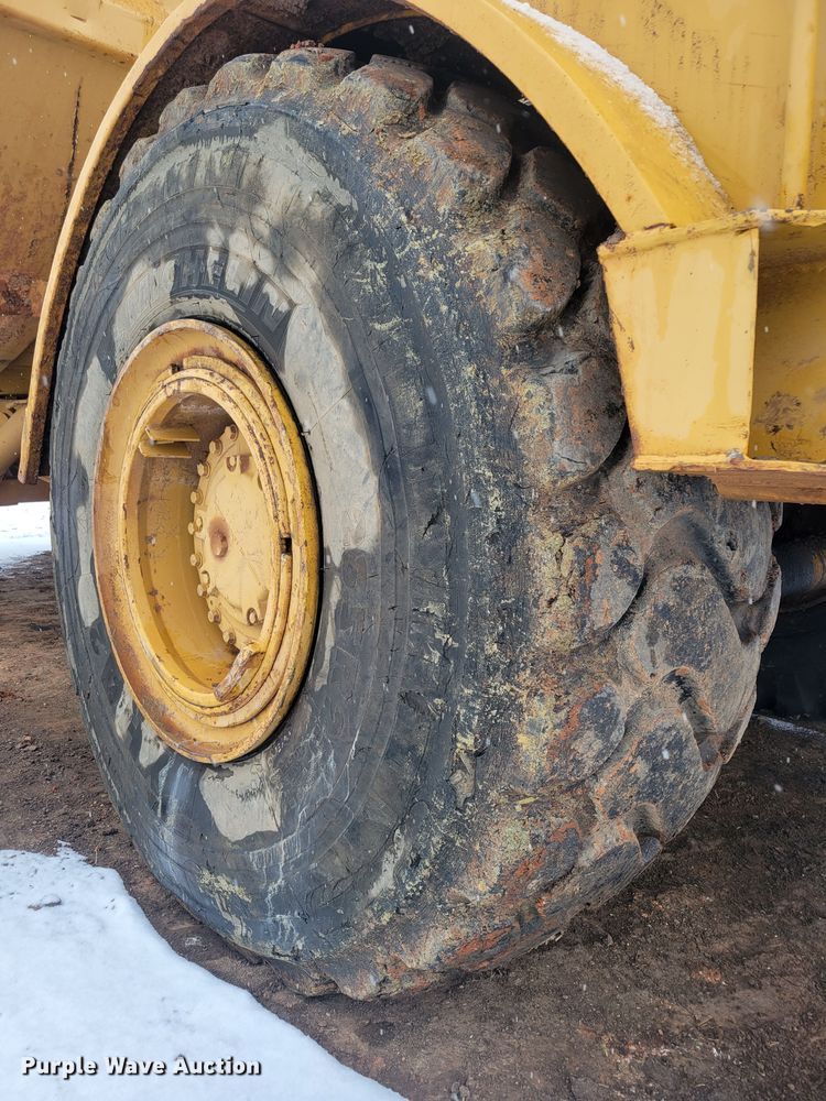 image for item ME9658 Caterpillar D25  haul truck