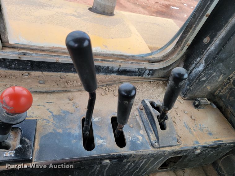 image for item ME9659 1983 John Deere 862  elevating scraper