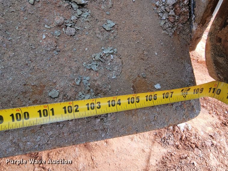 image for item ME9659 1983 John Deere 862  elevating scraper