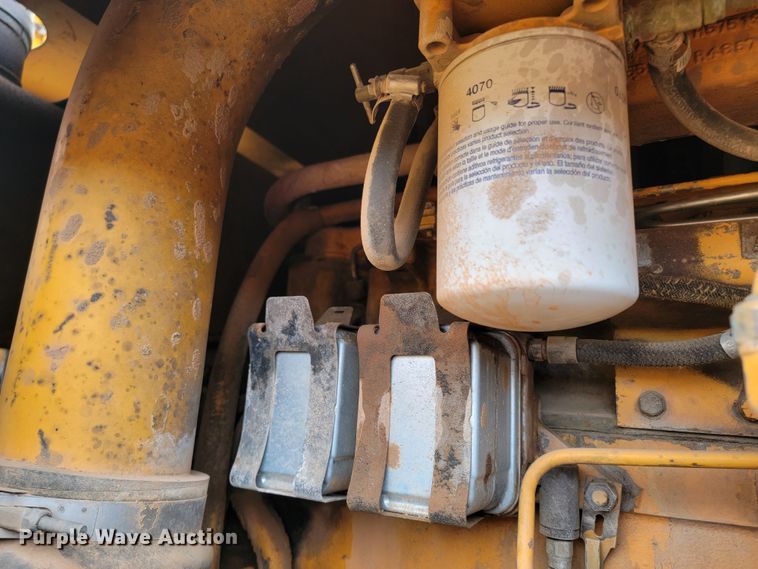 image for item ME9659 1983 John Deere 862  elevating scraper