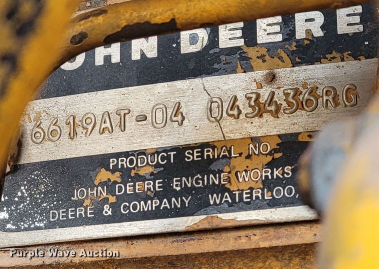 image for item ME9659 1983 John Deere 862  elevating scraper