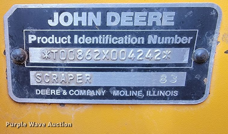 image for item ME9659 1983 John Deere 862  elevating scraper
