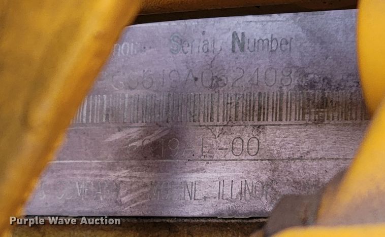 image for item ME9660 1984 John Deere 862  elevating scraper