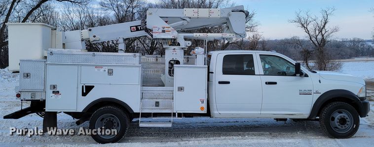image for item ME9661 2013 Dodge Ram 5500HD  Crew Cab bucket truck
