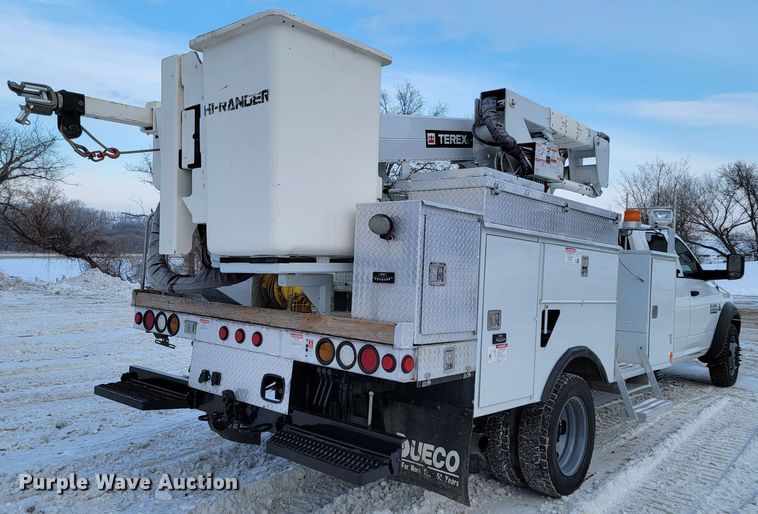 image for item ME9661 2013 Dodge Ram 5500HD  Crew Cab bucket truck