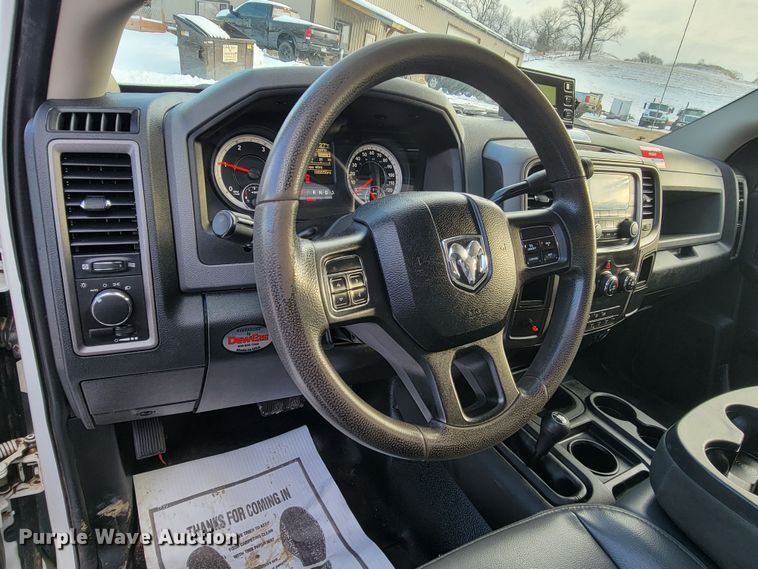 image for item ME9661 2013 Dodge Ram 5500HD  Crew Cab bucket truck