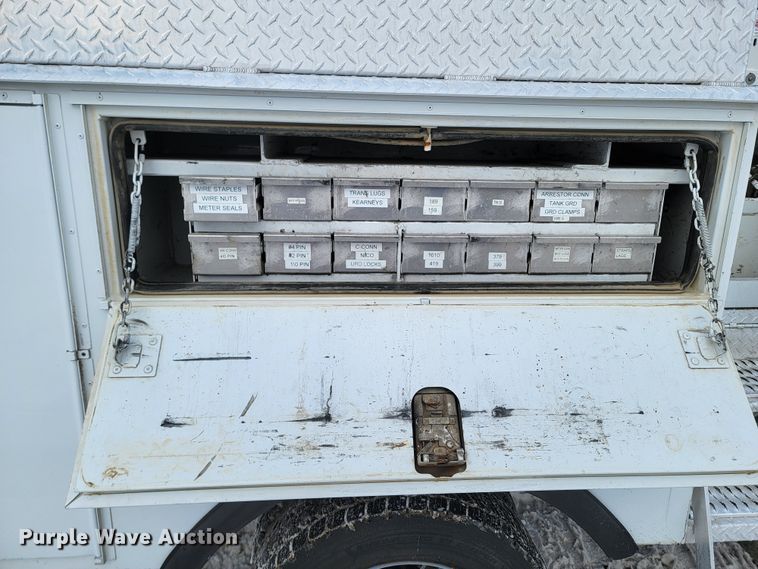 image for item ME9661 2013 Dodge Ram 5500HD  Crew Cab bucket truck