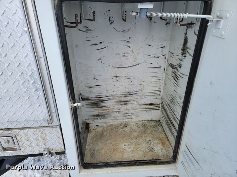 image for item ME9661 2013 Dodge Ram 5500HD  Crew Cab bucket truck