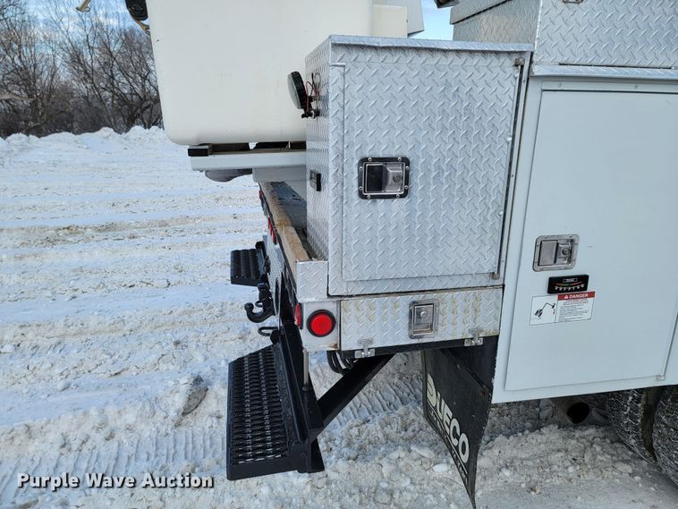 image for item ME9661 2013 Dodge Ram 5500HD  Crew Cab bucket truck