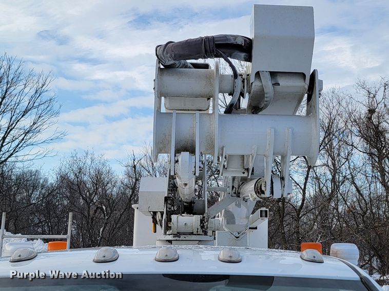 image for item ME9661 2013 Dodge Ram 5500HD  Crew Cab bucket truck