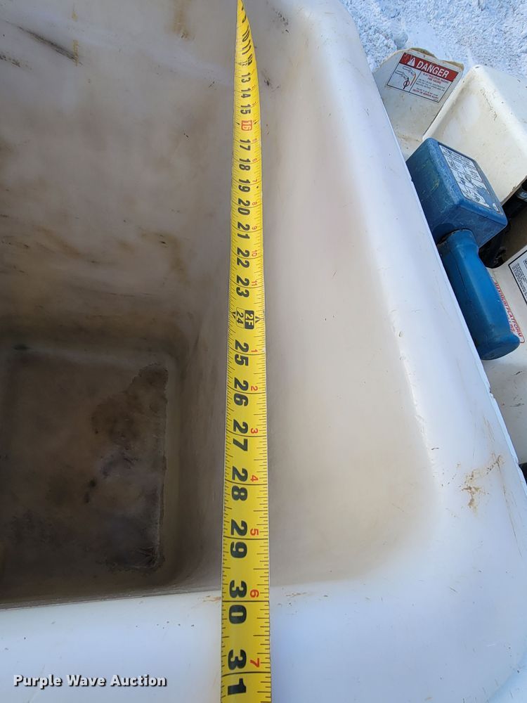 image for item ME9661 2013 Dodge Ram 5500HD  Crew Cab bucket truck