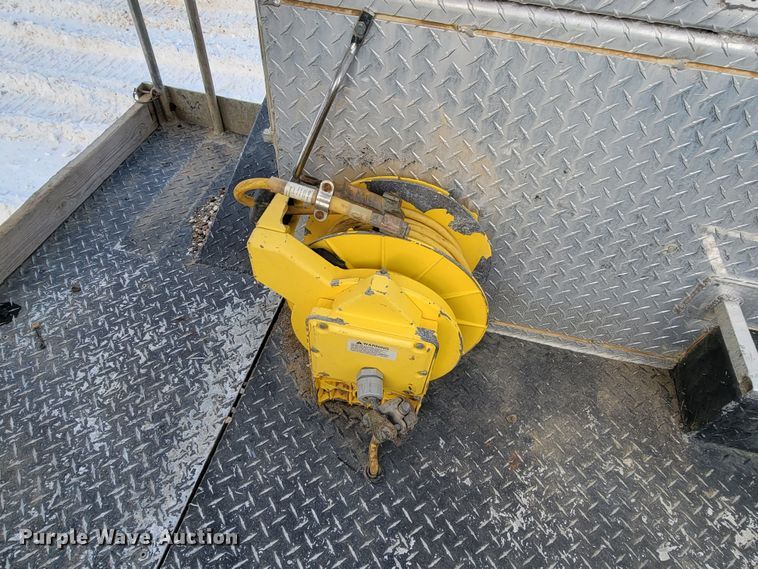 image for item ME9661 2013 Dodge Ram 5500HD  Crew Cab bucket truck