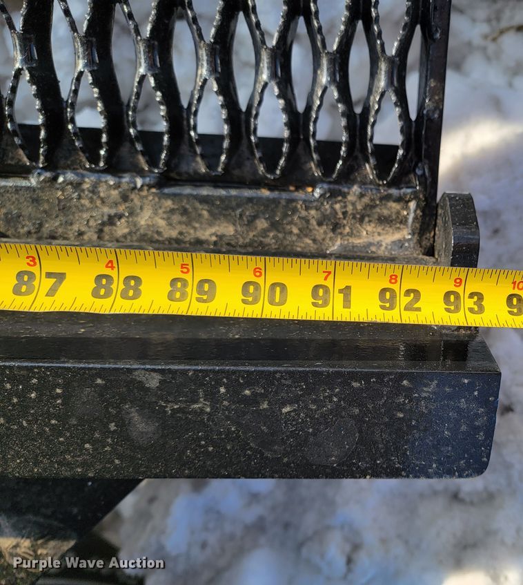 image for item ME9661 2013 Dodge Ram 5500HD  Crew Cab bucket truck