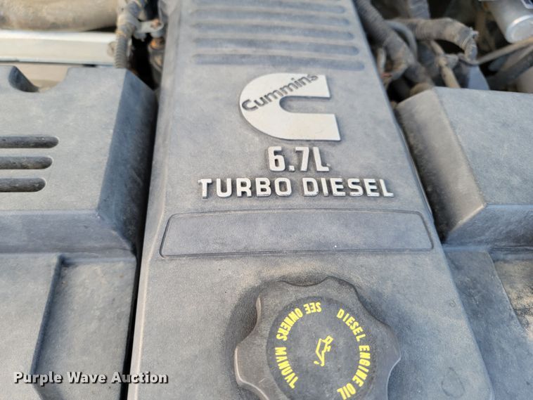 image for item ME9661 2013 Dodge Ram 5500HD  Crew Cab bucket truck