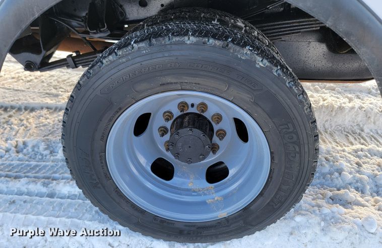 image for item ME9661 2013 Dodge Ram 5500HD  Crew Cab bucket truck