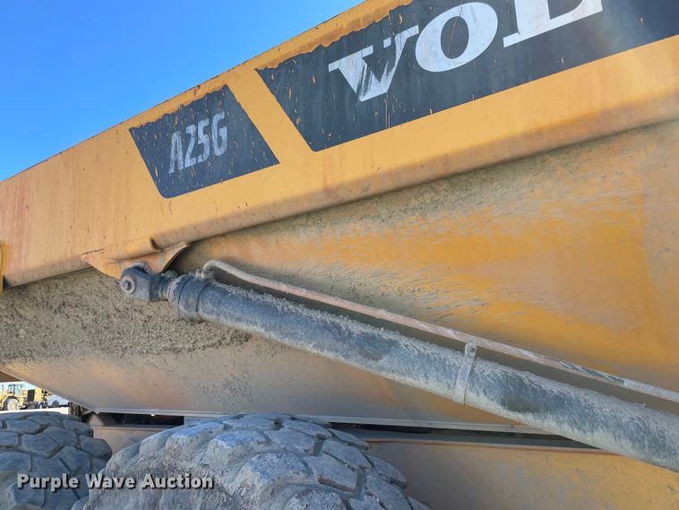 image for item MI9760 2015 Volvo A25G  haul truck