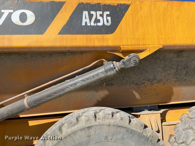 image for item MI9760 2015 Volvo A25G  haul truck