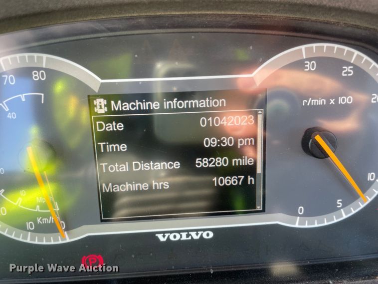 image for item MI9760 2015 Volvo A25G  haul truck