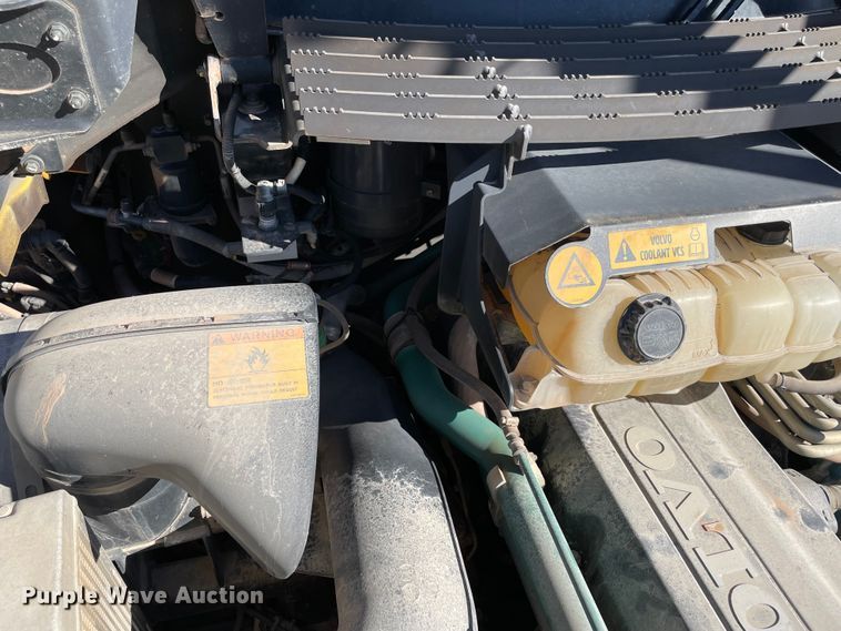 image for item MI9760 2015 Volvo A25G  haul truck