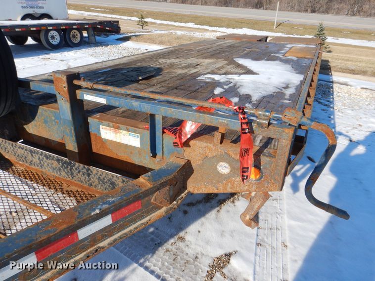 image for item MJ9975 2014 PJ Trailers  equipment trailer