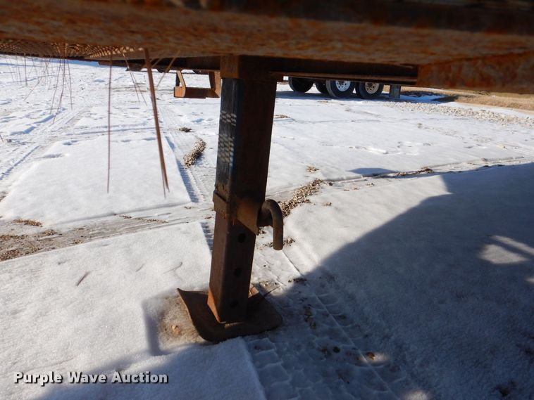 image for item MJ9975 2014 PJ Trailers  equipment trailer