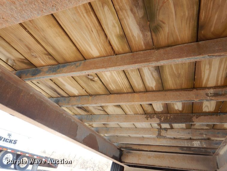 image for item MJ9975 2014 PJ Trailers  equipment trailer