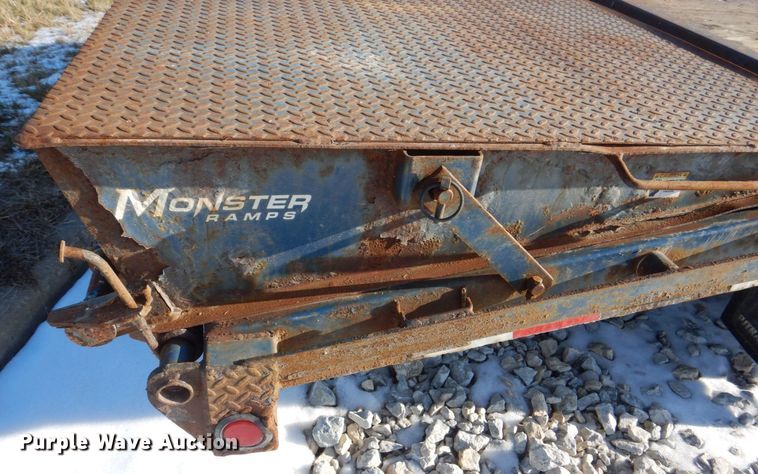 image for item MJ9975 2014 PJ Trailers  equipment trailer