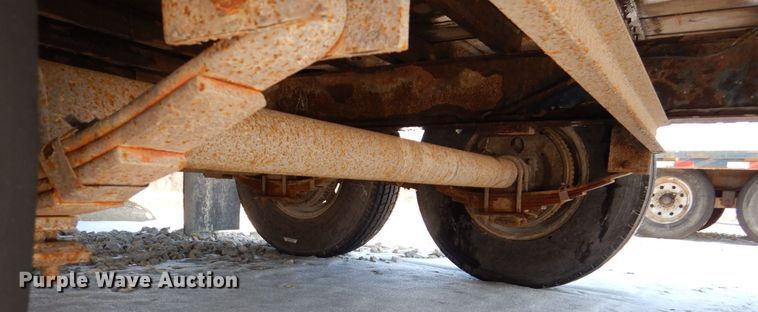 image for item MJ9975 2014 PJ Trailers  equipment trailer