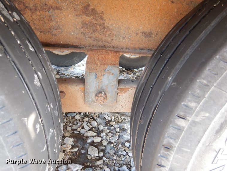 image for item MJ9976 2014 PJ Trailers  equipment trailer