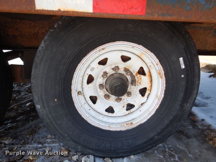 image for item MJ9976 2014 PJ Trailers  equipment trailer