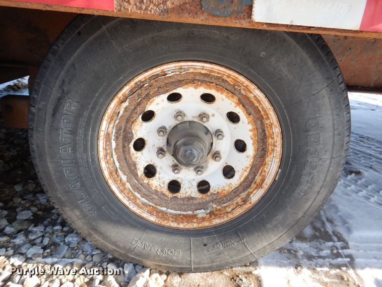 image for item MJ9976 2014 PJ Trailers  equipment trailer