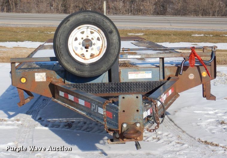 image for item MJ9977 2014 PJ Trailers  equipment trailer